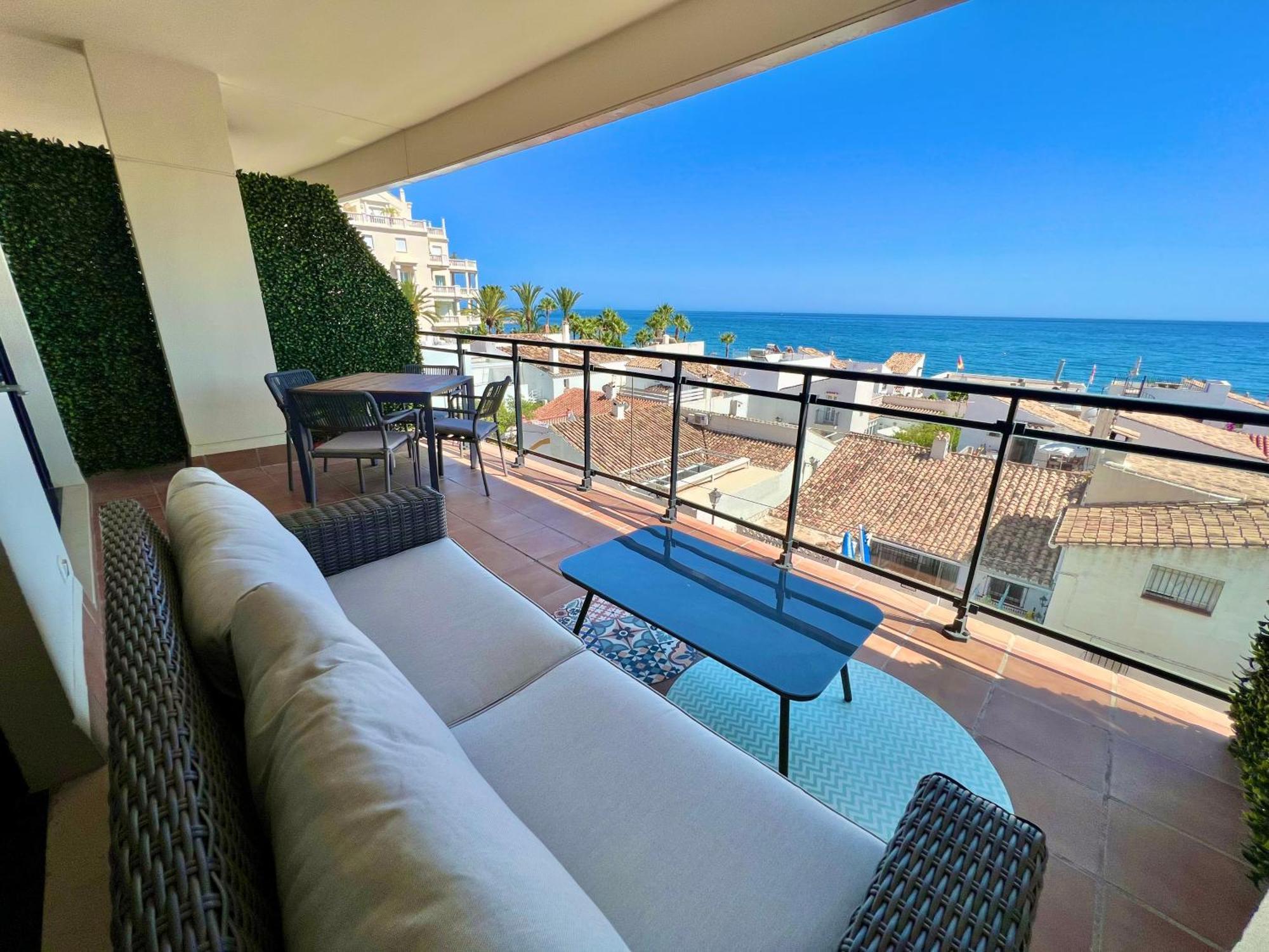 Breathtaking Sea View Apartment Estepona Ngoại thất bức ảnh